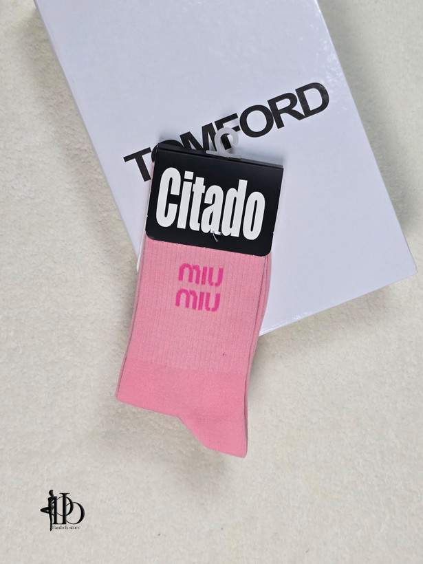 جوراب ساق بلند طرح miu miu کد J 114